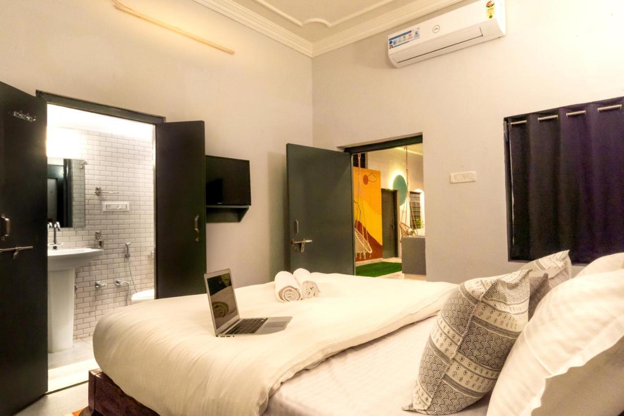 Zostel Pushkar Hostel Exterior photo